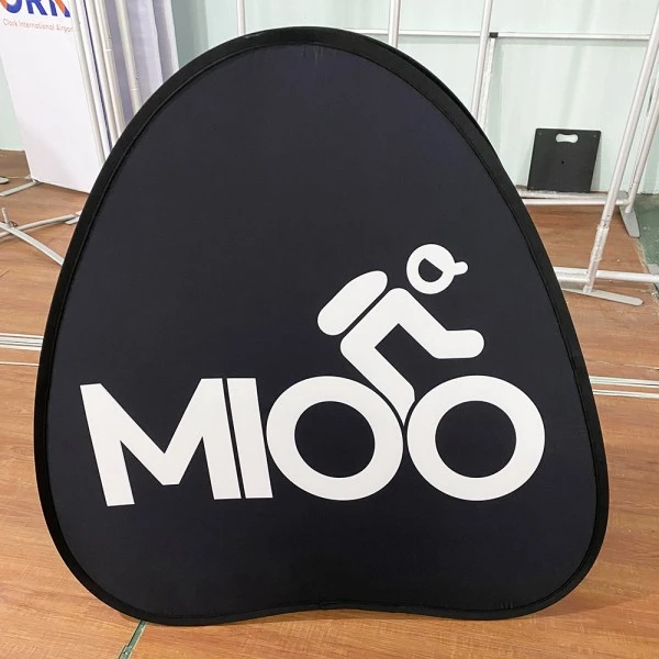 Kolmnurga hüpikbänner